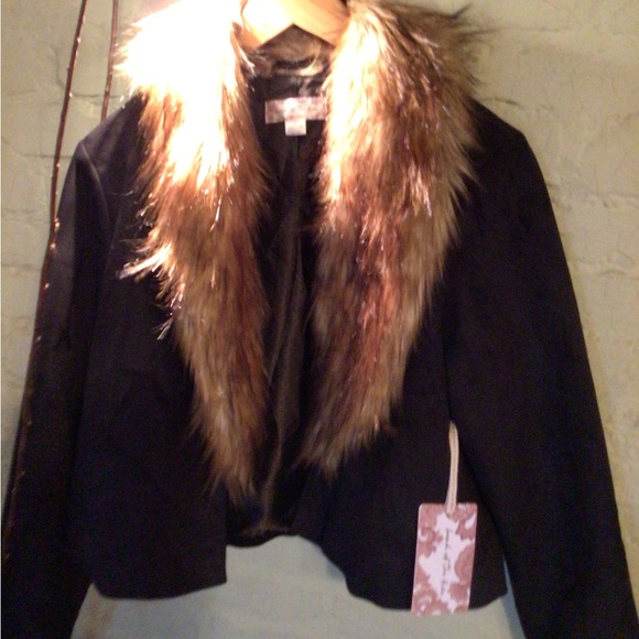 NEW! Sale  Band of the Free faux suede fur jacket - Picture 2 of 7